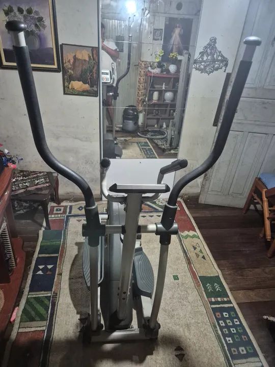 Vendo Elíptico semi novo  - Foto 3