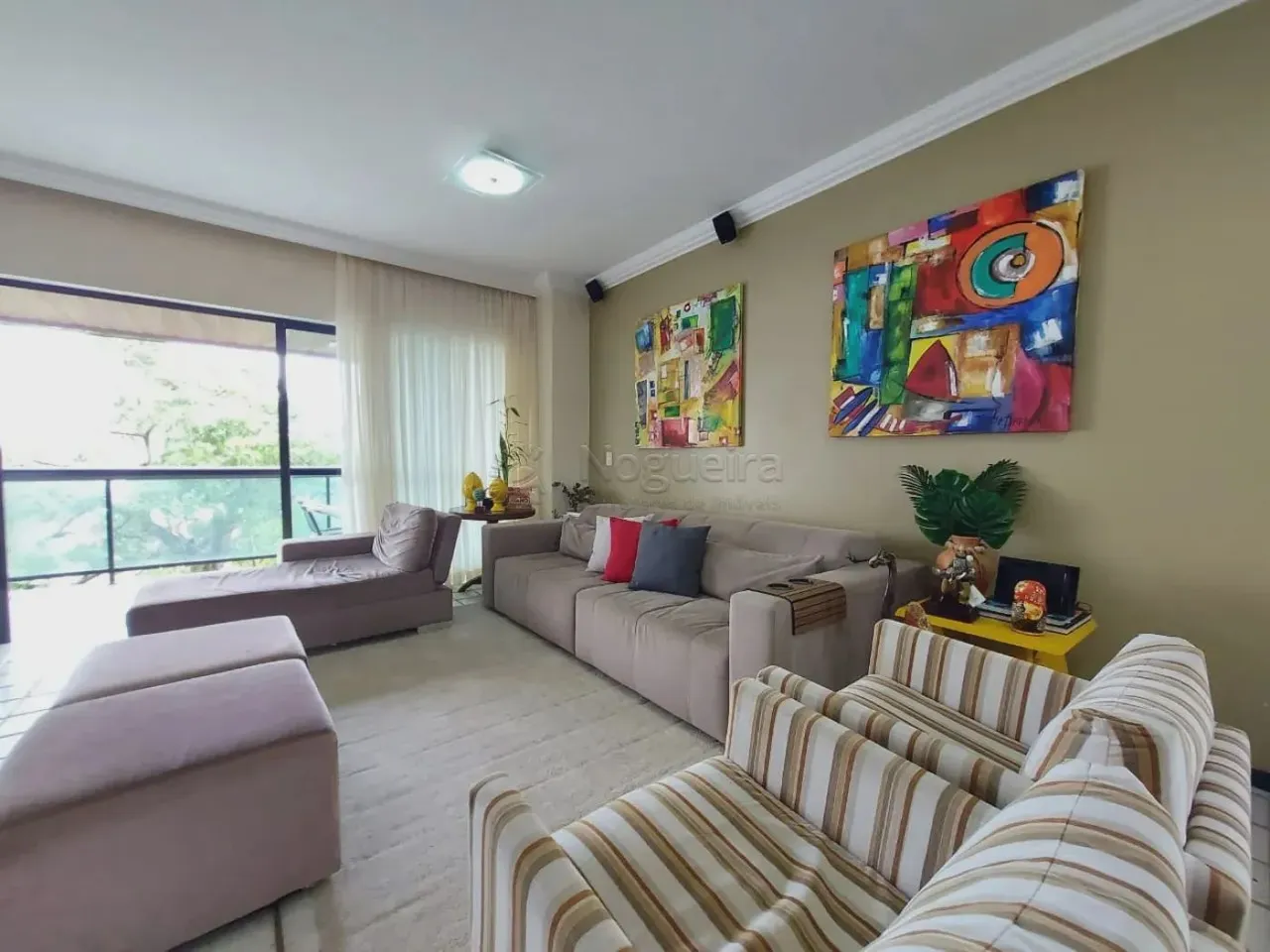 Praia de Venda Grande - Apartamento à Venda 3 Quartos (1 Suíte) com 147m² em Piedade!