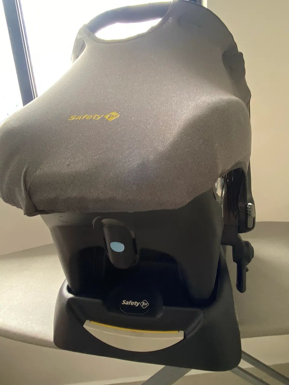 Carrinho de bebê com bebê conforto Safety 1st - Foto 4