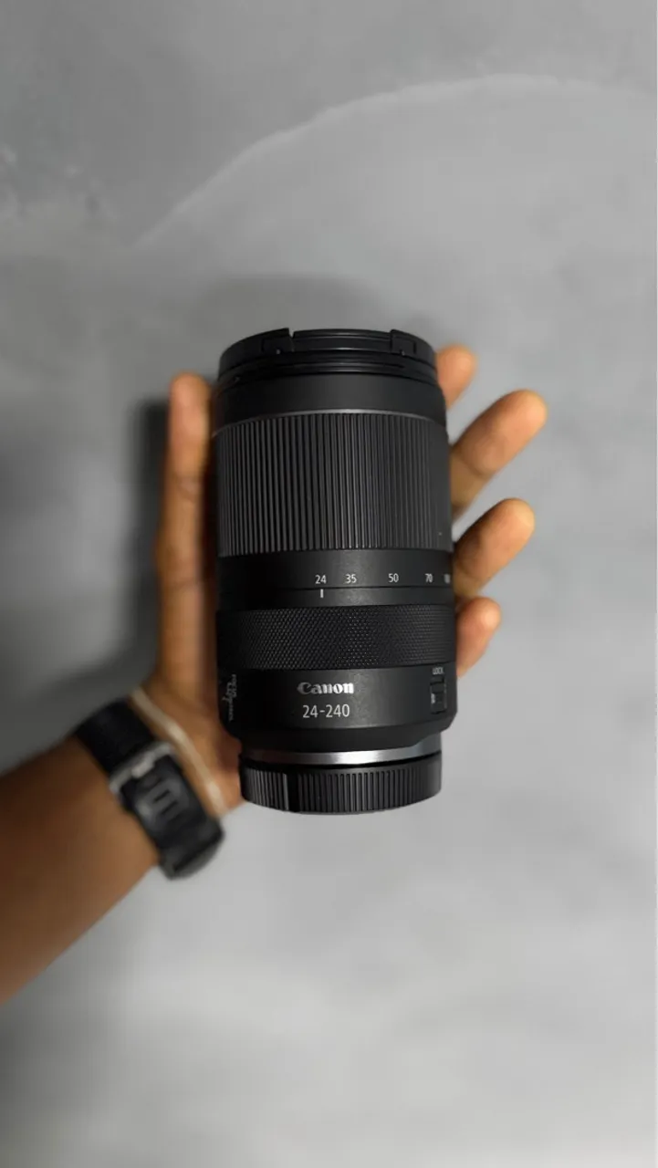 Lente Canon RF 24-240mm f4-6.3 IS USM