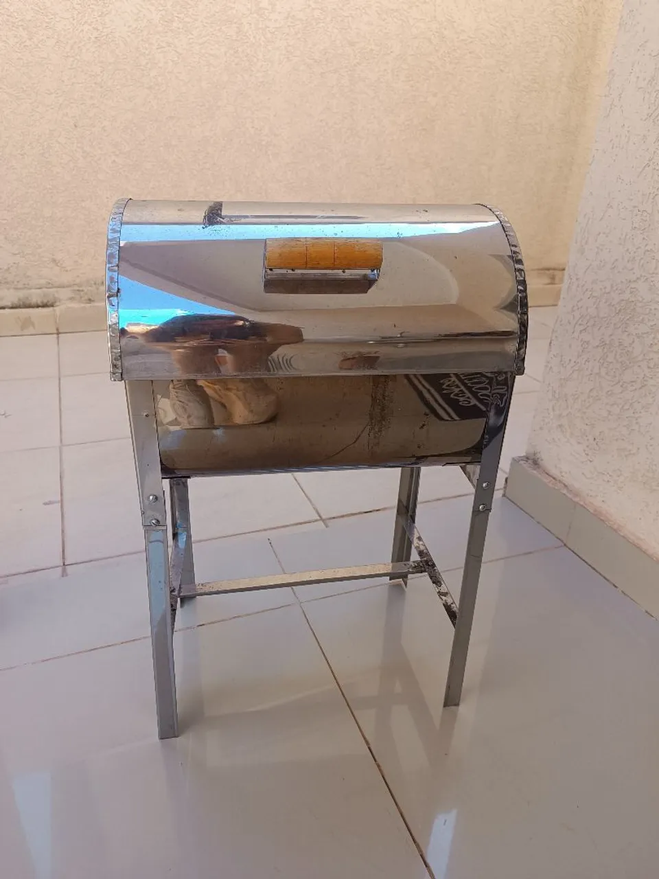 Churrasqueira Portátil em Aço Inox