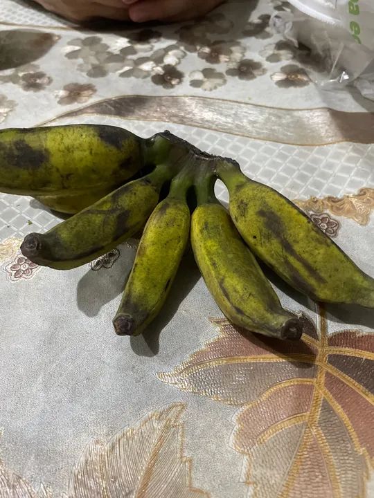 Bananas da terra para venda