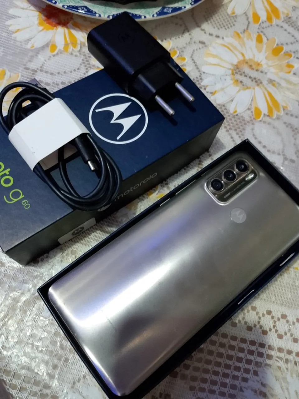 Celular ? moto g60 r$ 400
