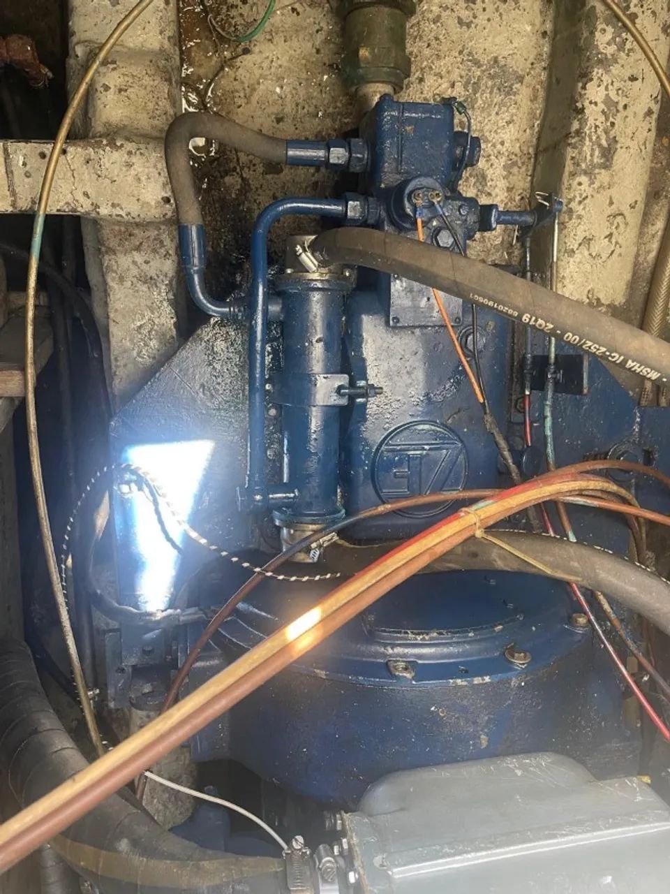 Lancha Dm 36 2x Mercedes OM 352 turbinados - Foto 14