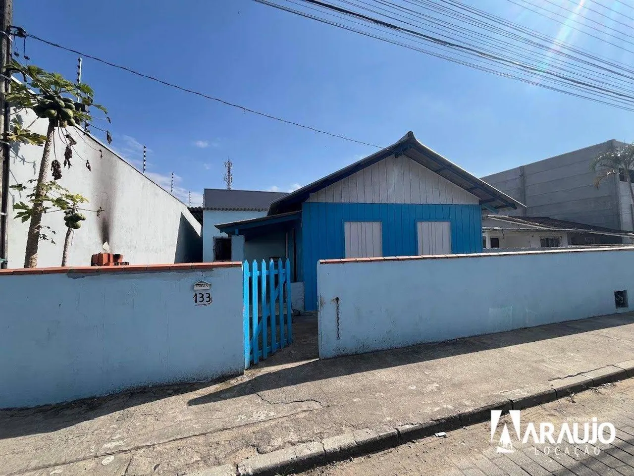 Casa para alugar com 02 Dormitórios- São Domingos - Navegantes