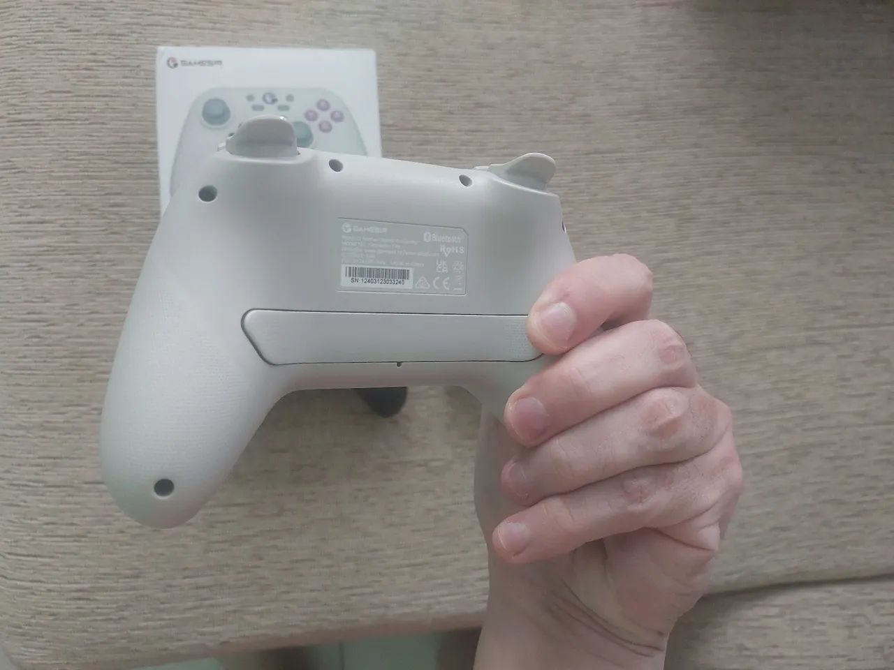 Controle Nintendo Switch Gamesir Nova T4 Hall Effect Produto Novo - Foto 3