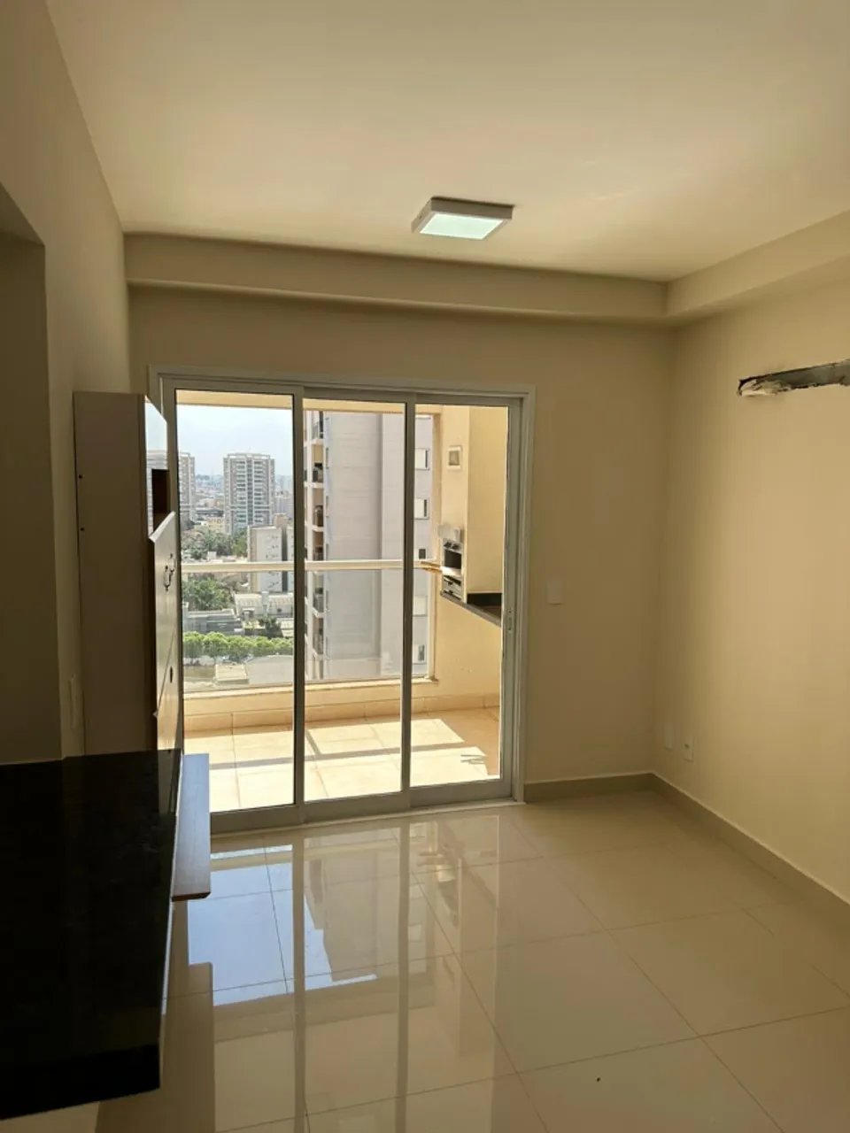 Apto Splendor Residence, 2 Quartos, 2 vagas cobertas, 2 banheiros, sacada gourmet