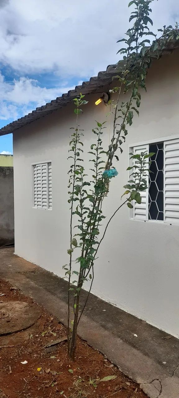 Vendo casa de 2 quartos em Planaltina Goiás 