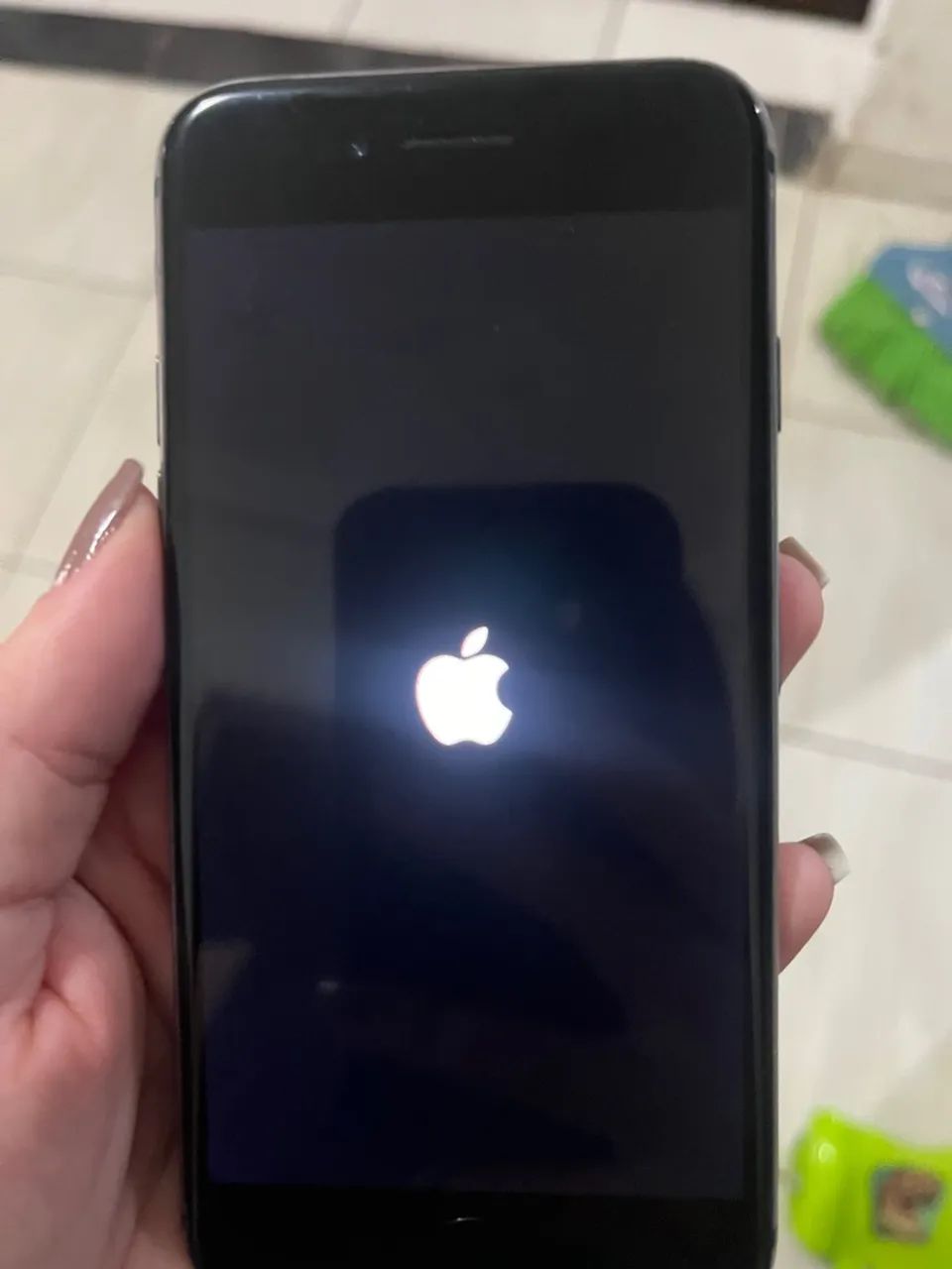 iPhone 8 64g
