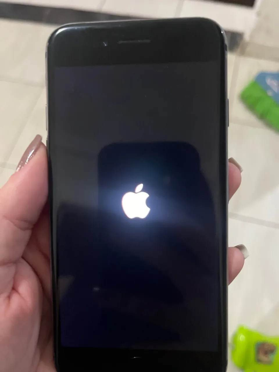 iPhone 8 64g