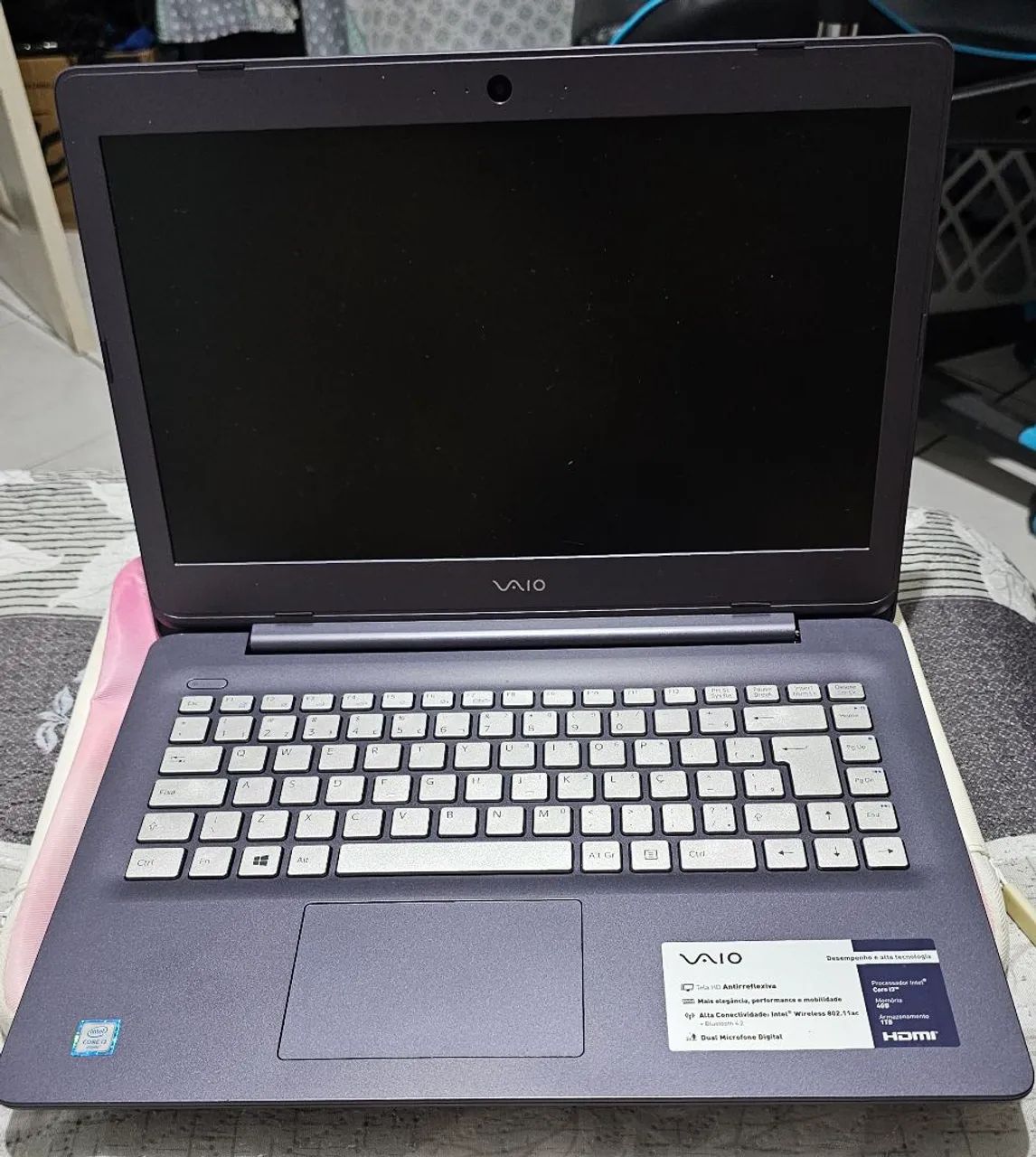 Notebook VAIO i3 4Gb.