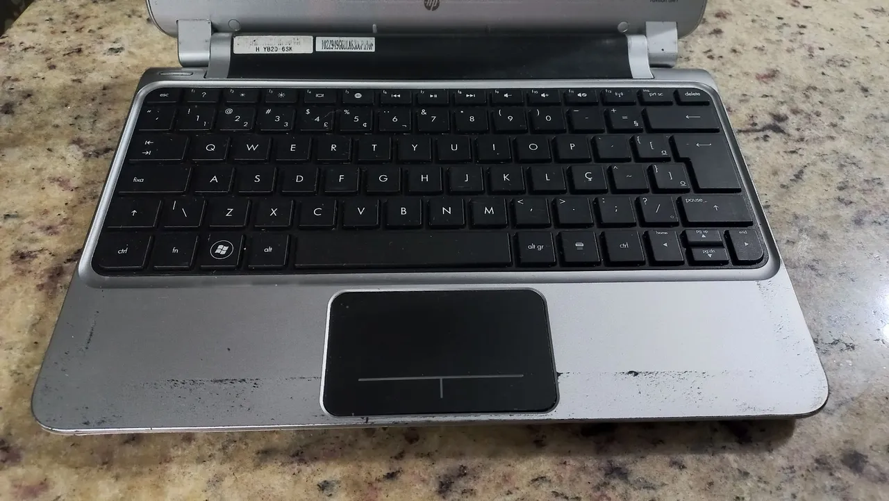 hp Pavilion dm1-4117TU スタンダードモデル 11.6インチ hp Pavilion