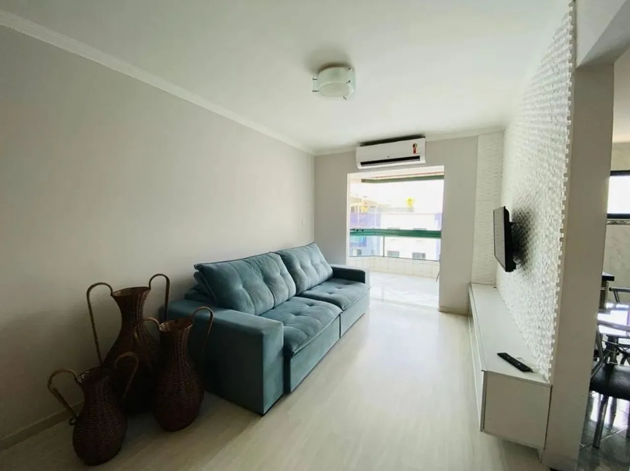 Apartamento Mobiliado para Locação Definitiva no Canto do Forte, Praia Grande/SP
