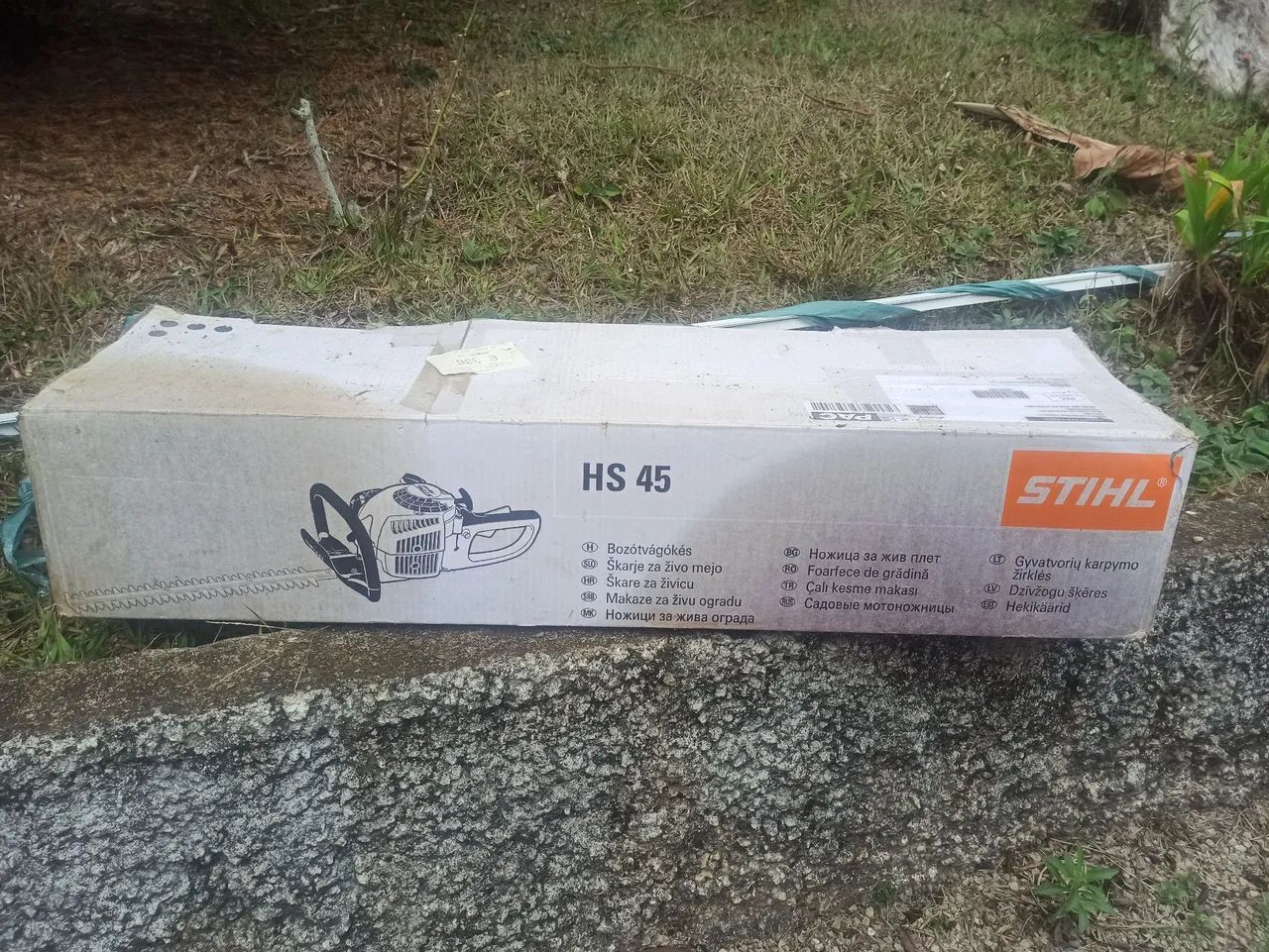 Podadeira STIHL  HS 45 - Foto 4