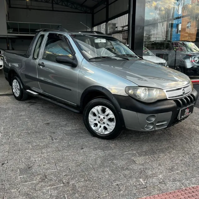 FIAT STRADA 2006 Usados e Novos