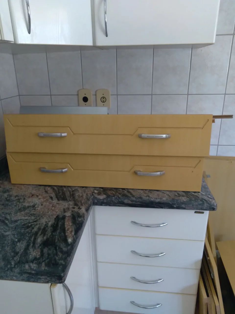 Vendo guarda roupas da marca Rudnick  - Foto 3