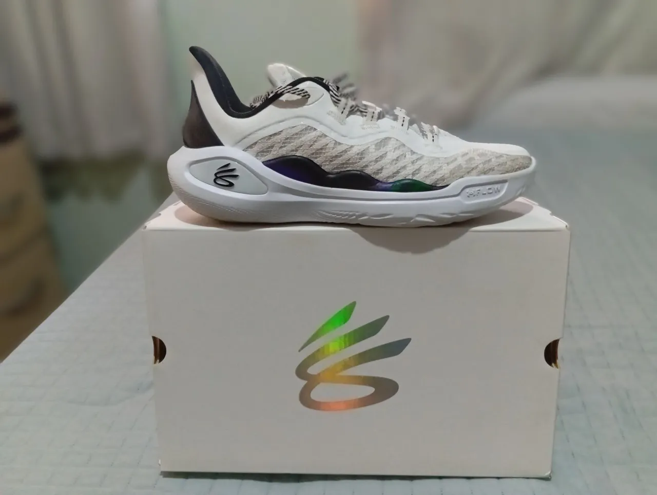 Tênis Curry 11 Bruce Lee Branco - novo