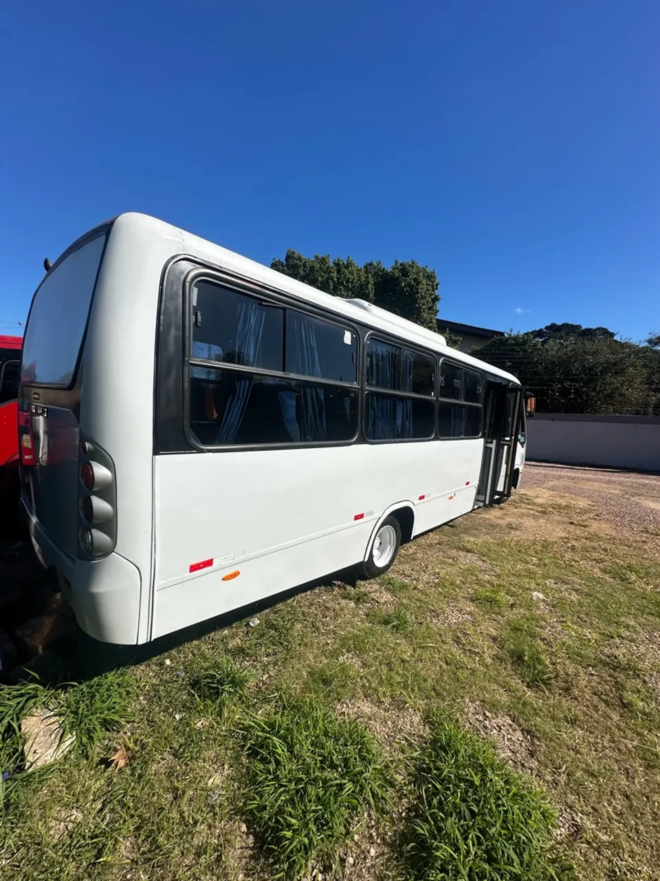 Micro ônibus neo bus Mercedes 915