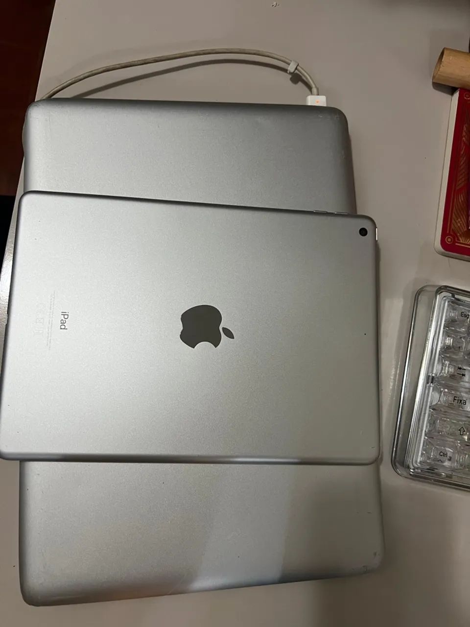 iPad 6 32gb com película e capa - Foto 3