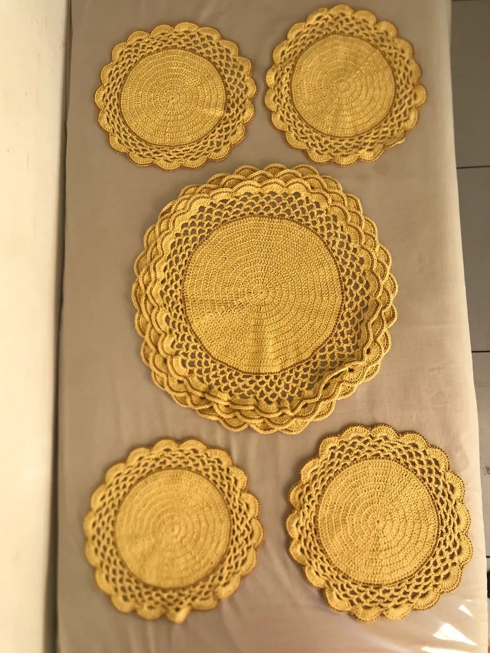 Jogo mesa posta em crochê64315487102594122