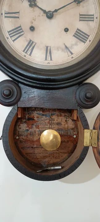 Relógio de Parede "Oito". Antiguidade de Fabricação Aproximada em 1860. - Foto 3