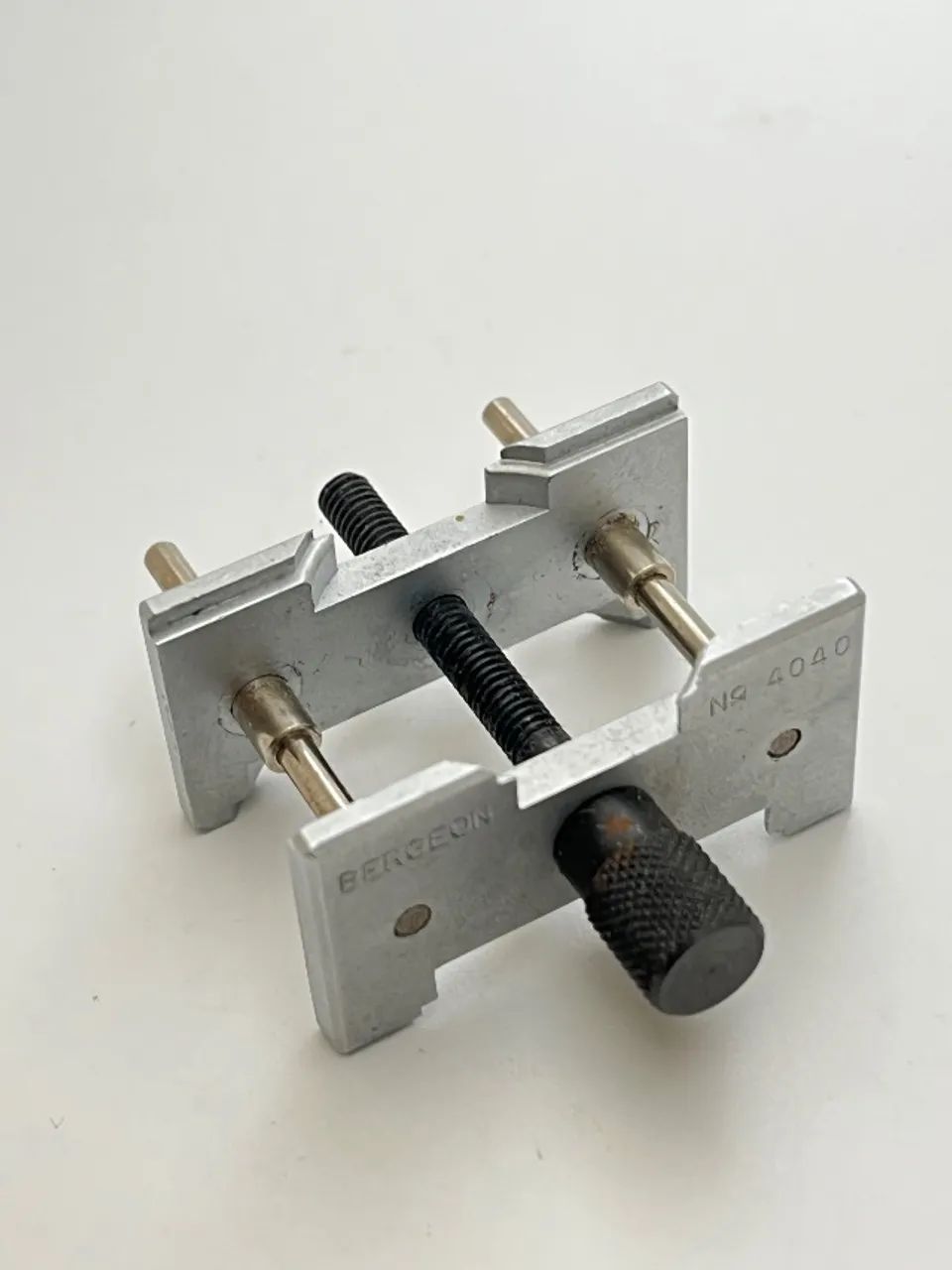 Bergeon 4040 - Suporte Mouvement 