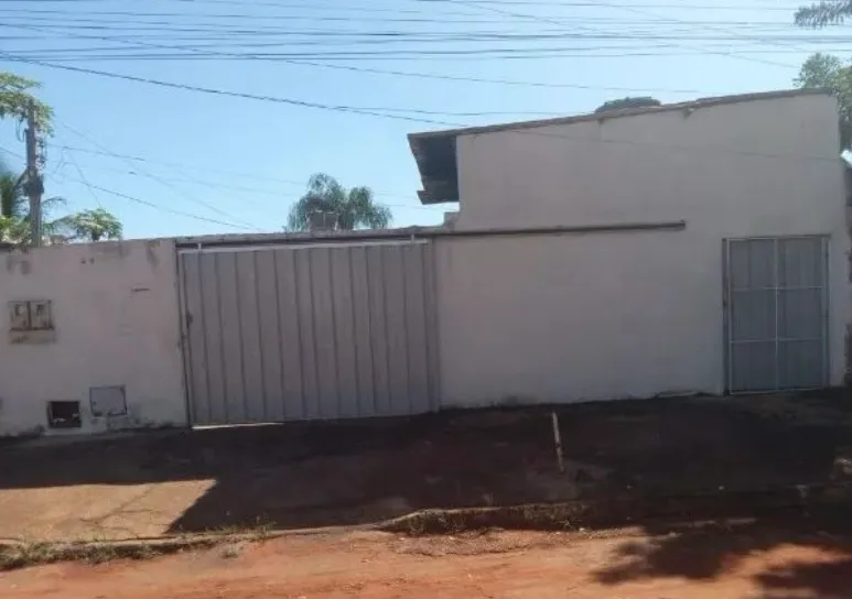 Vende-se no Itapoã, Del lago 1