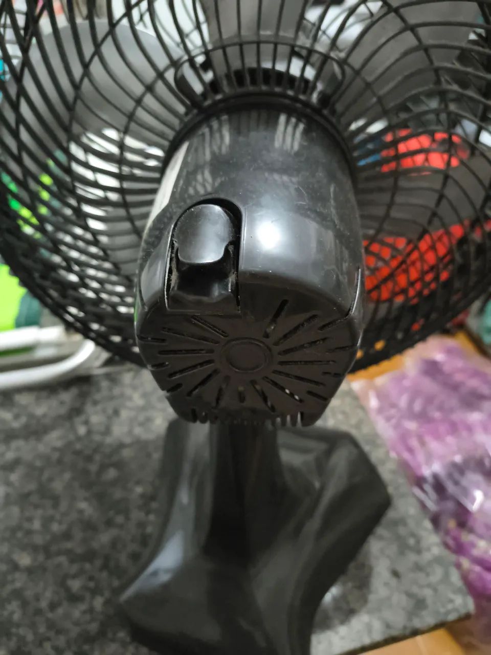 Ventilador de mesa Britânia 150W Turbo - Foto 4