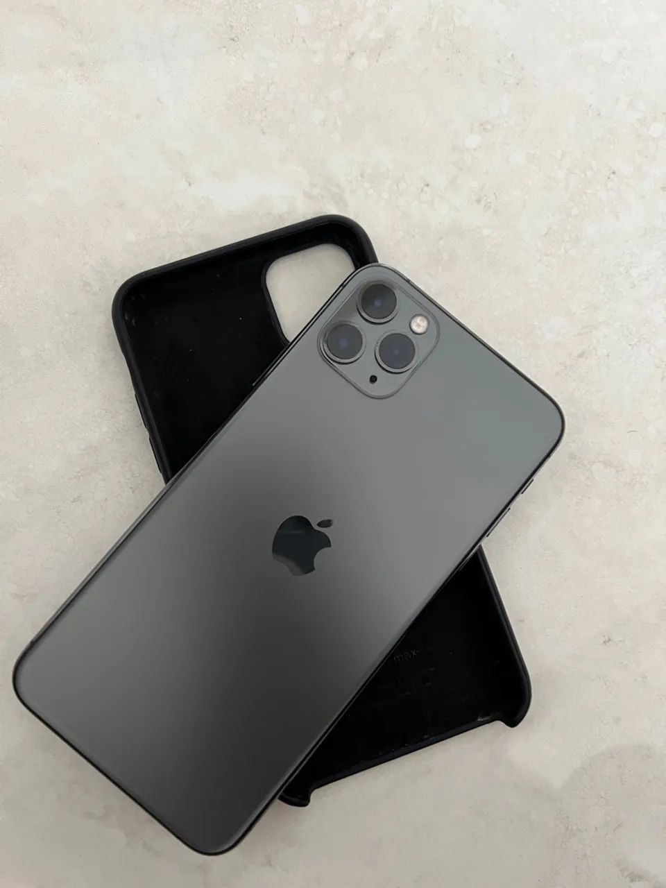 iPhone 11 Pro Max 512GB em excelente estado!!!