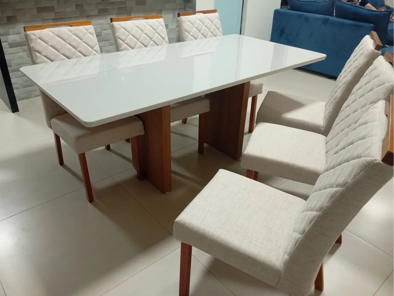 Mesa de Jantar com 6 Cadeiras madeira  - Foto 2
