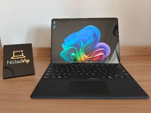 Surface Pro 11 - Snapdragon X 10 Core 16GB RAM, 512GB SSD 