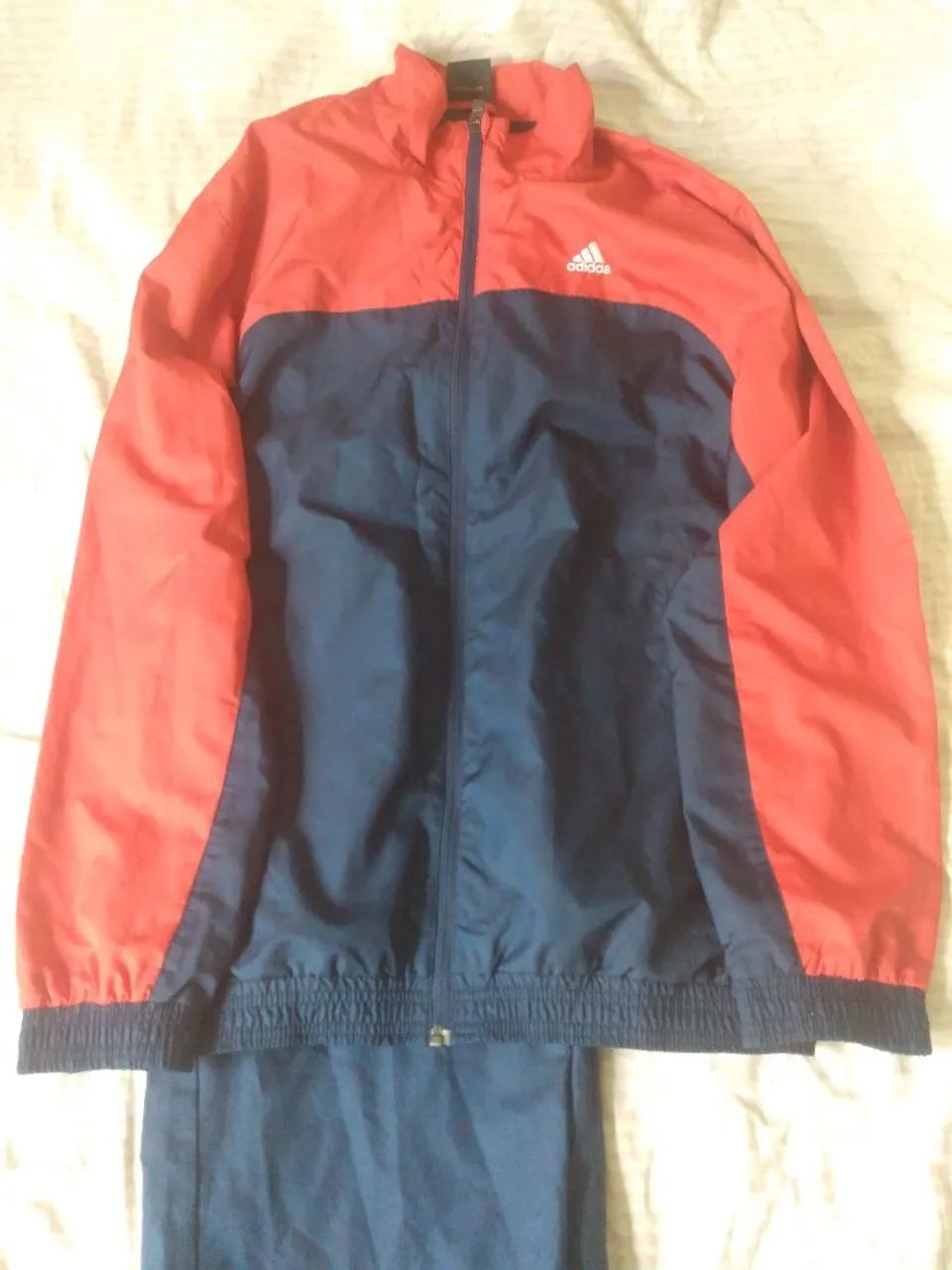 Agasalho Adidas Azul e Vermelho