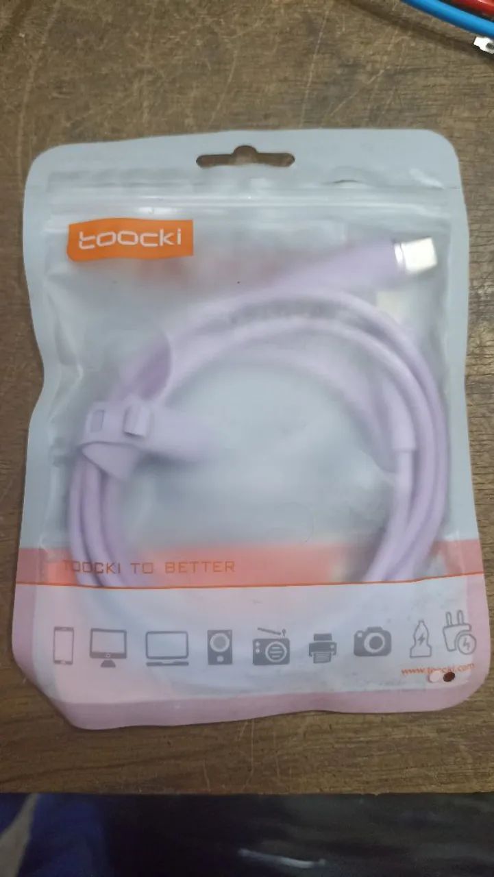 Cabo USB Tipo C para Tipo C Celular