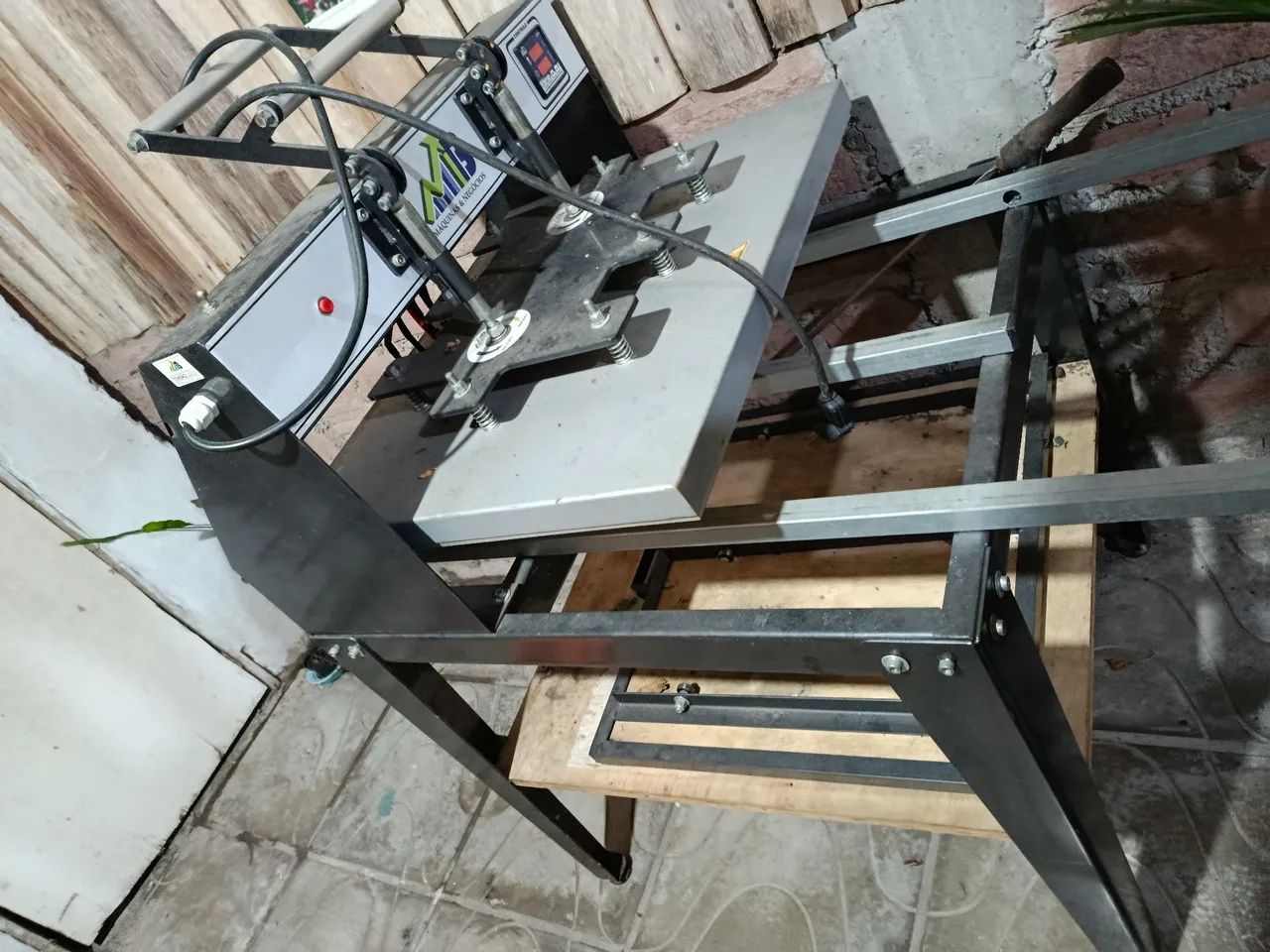 Prensa de camisa estampa total  - Foto 2