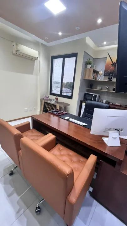 Sala Comercial Mobiliada à Venda no Ed. Business 316  R$ 225.000 - Foto 2