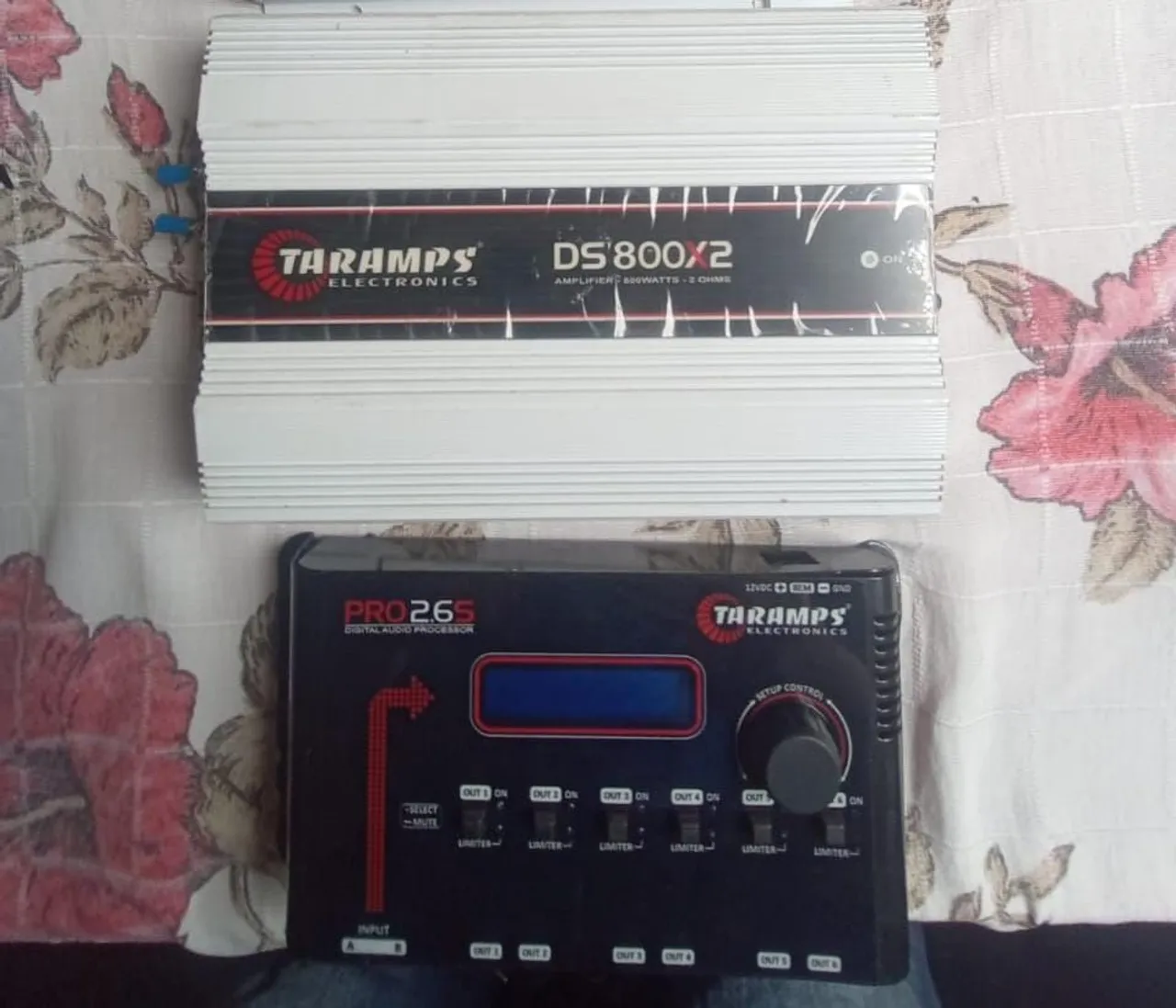 Amplificador Taramps DS 800x2 + Processador Pro 2.6S