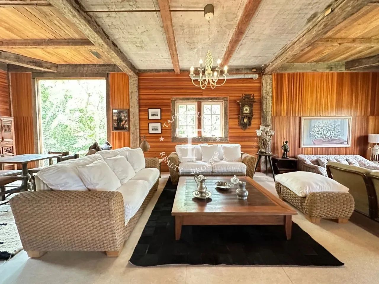 Haras de Luxo à Venda em Itatiba: Uma Oportunidade Única para Amantes de Cavalos e Naturez - Foto 14