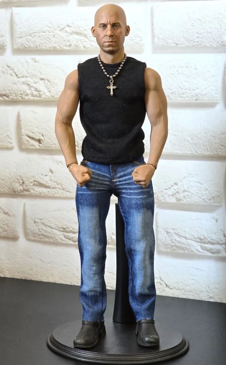 Toretto - Velozes e Furiosos - Escala 1/6 - Tipo Hot Toys - Foto 2