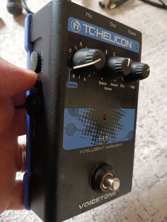 TC Helicon VoiceTone H1 - Harmônicas Inteligentes - Foto 2