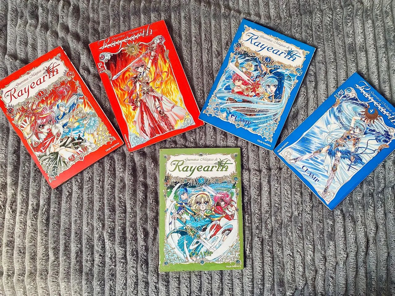 Mangá Guerreiras Mágicas de Rayearth - Volumes 1, 2, 3, 4 e 5<br>