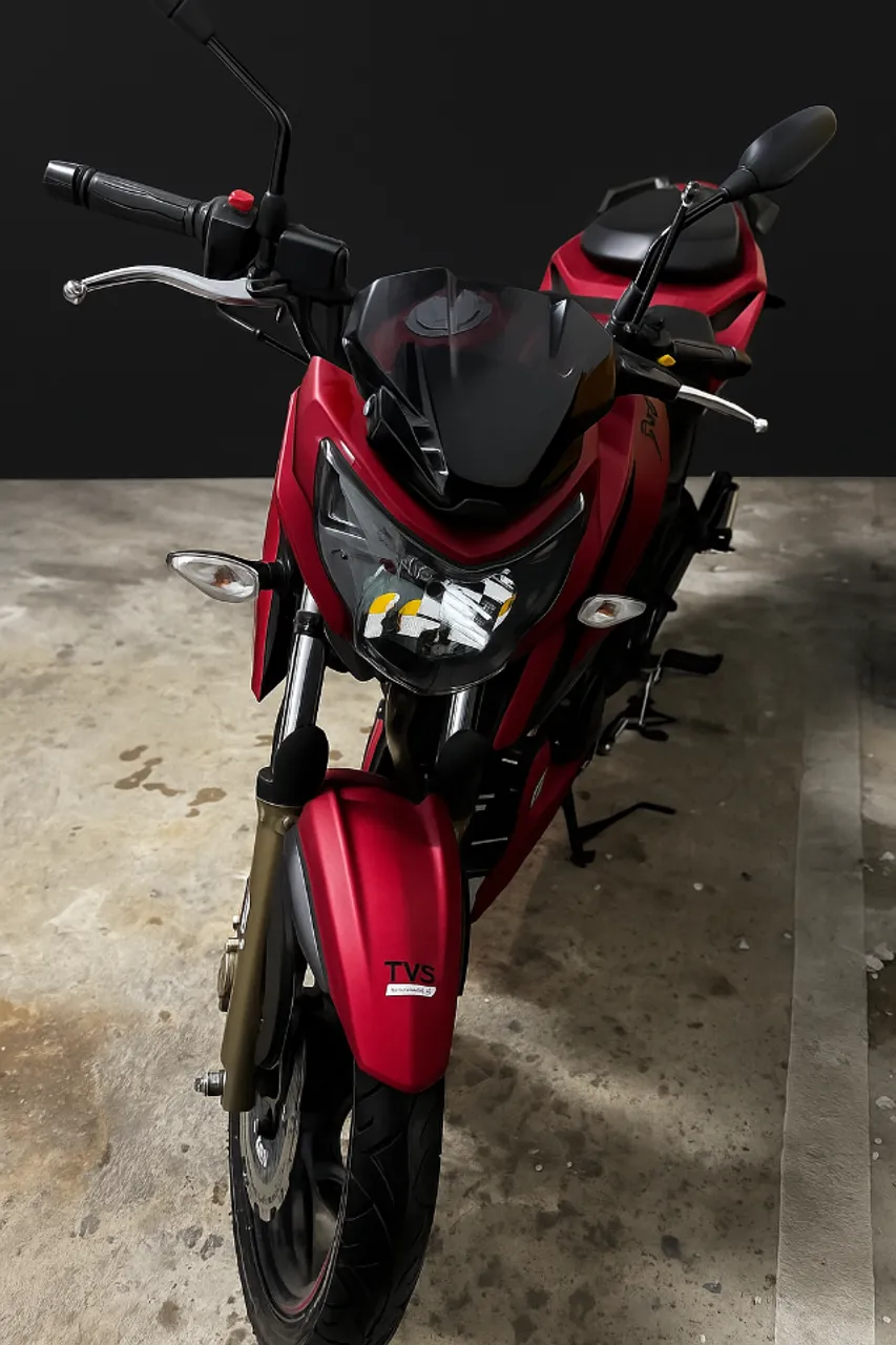 dafra apache 200