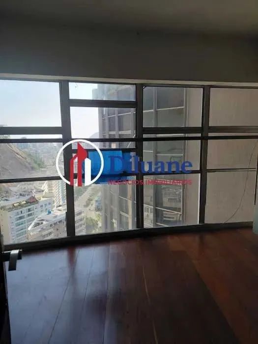 Apartamento : / Residencial / Copacabana