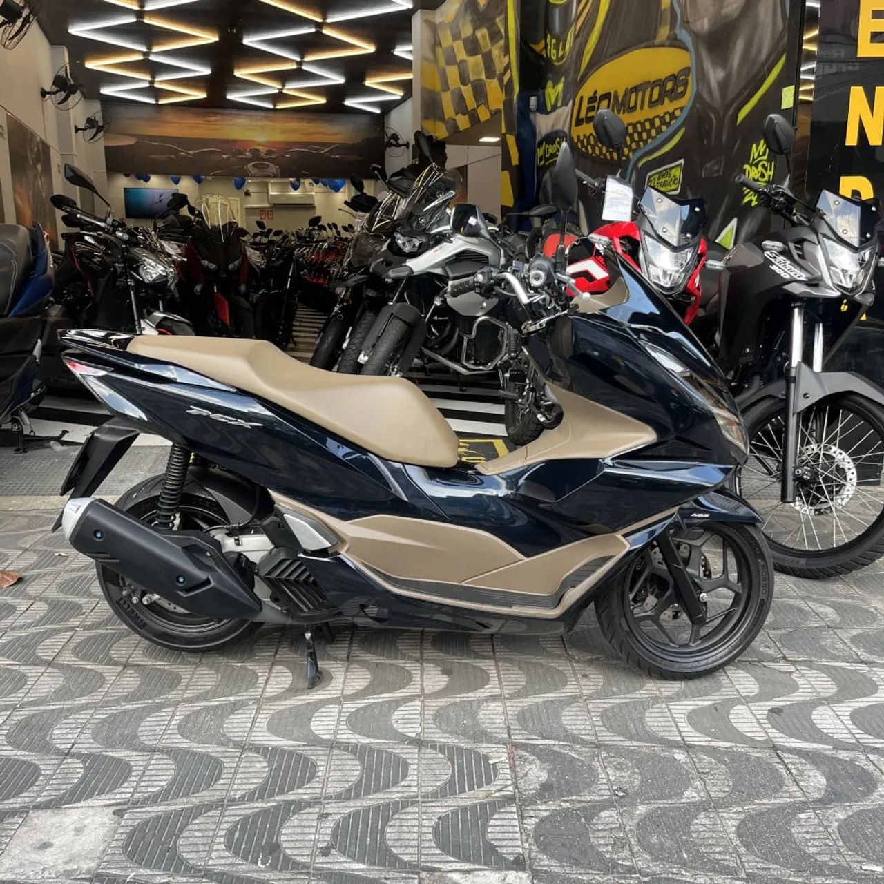 HONDA PCX 160 DLX