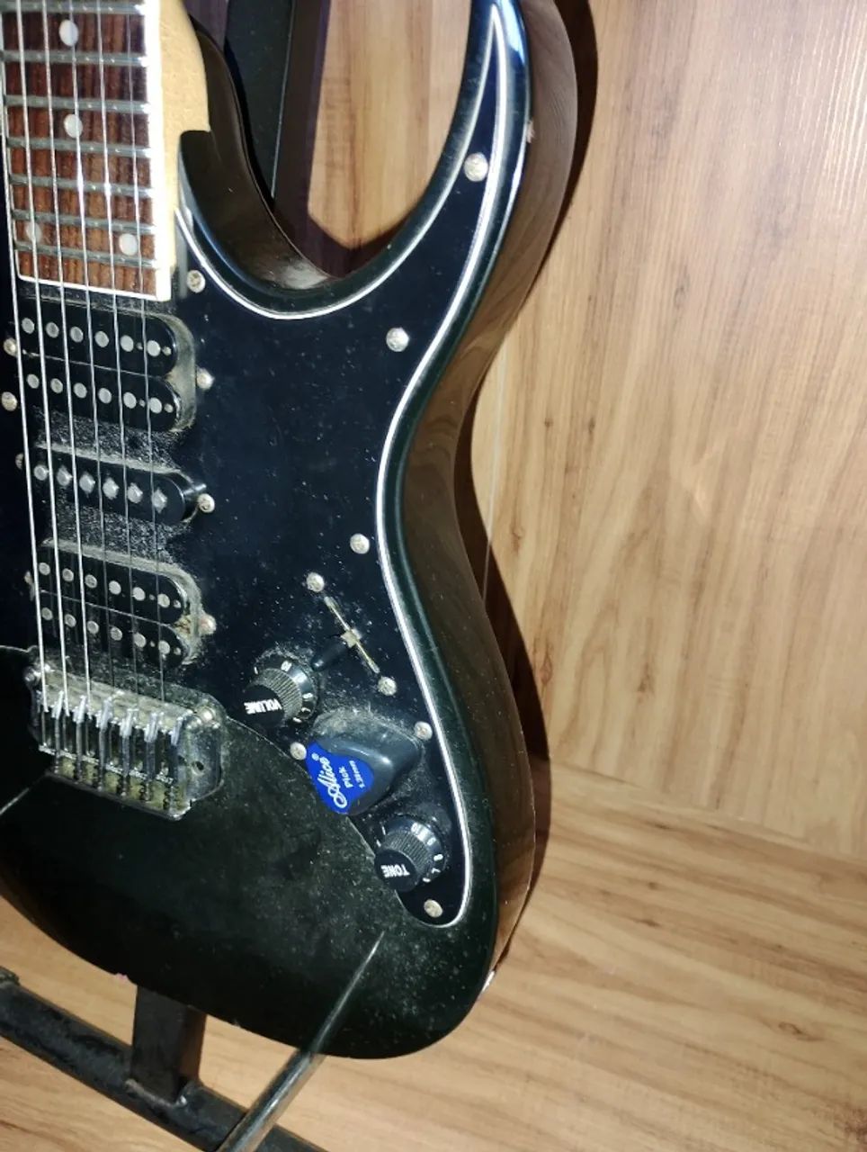 Guitarra IBANEZ GIO - Foto 2