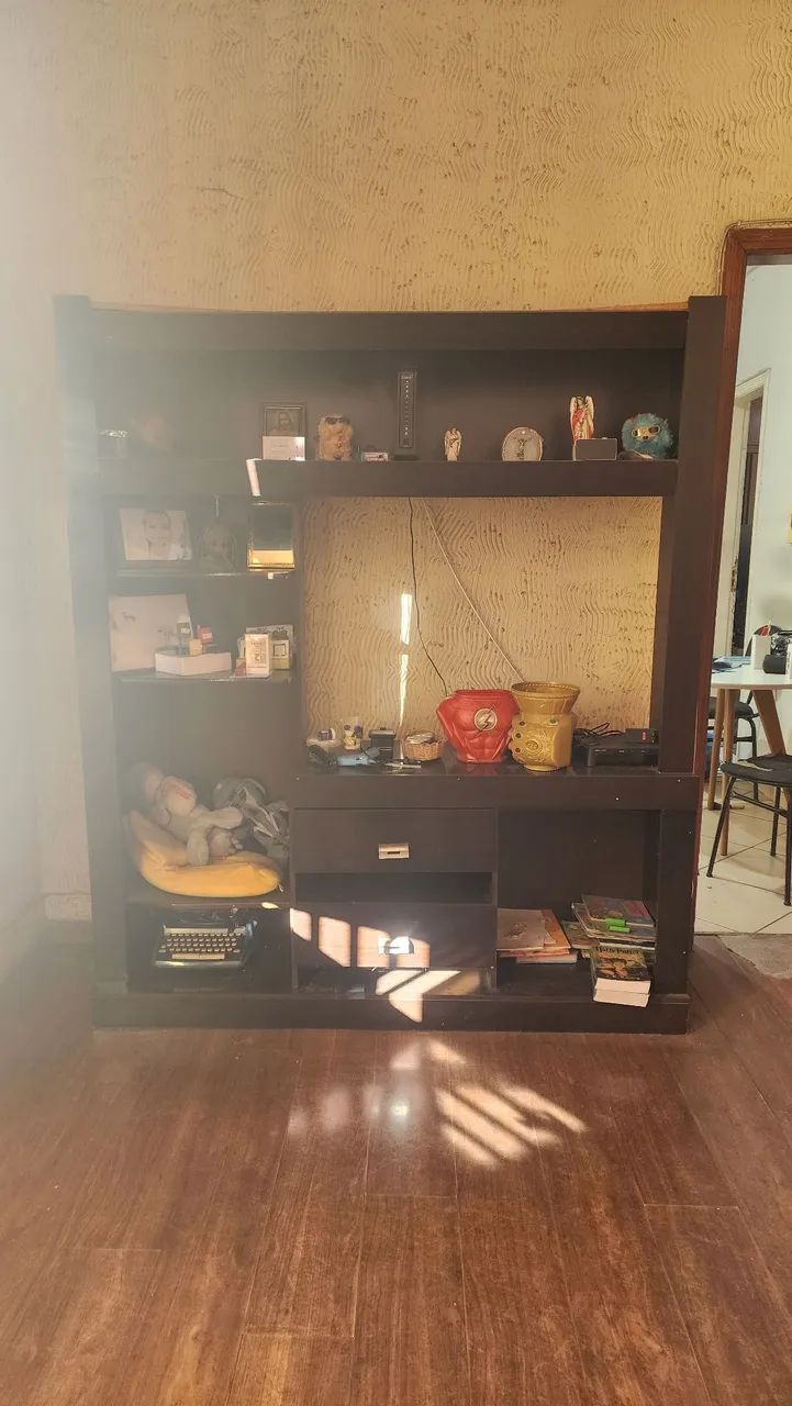 ESTANTE PARA SALA