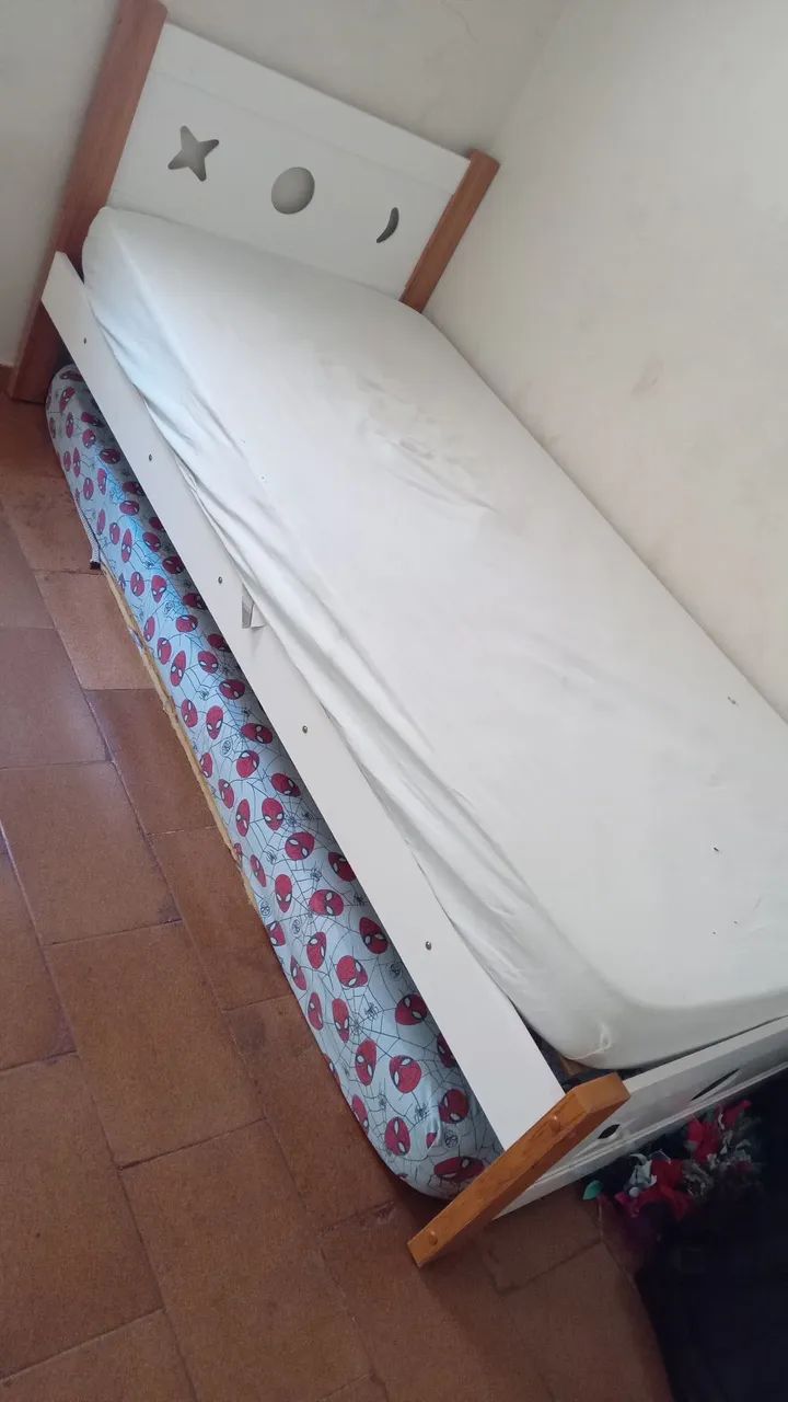 Cama solteiro 