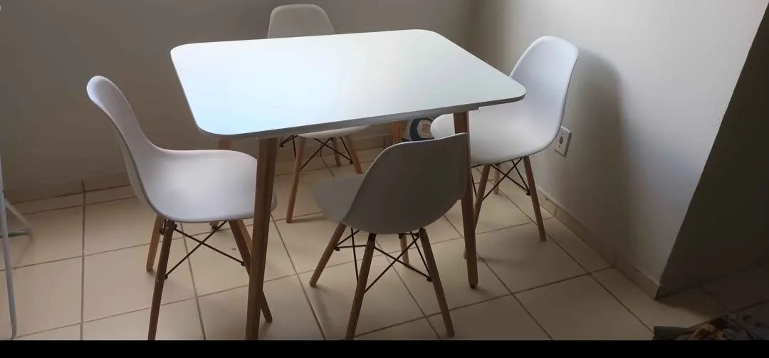 Mesas Aline 100% MDF  novas de fábrica ( não acompanha cadeiras  - Foto 3