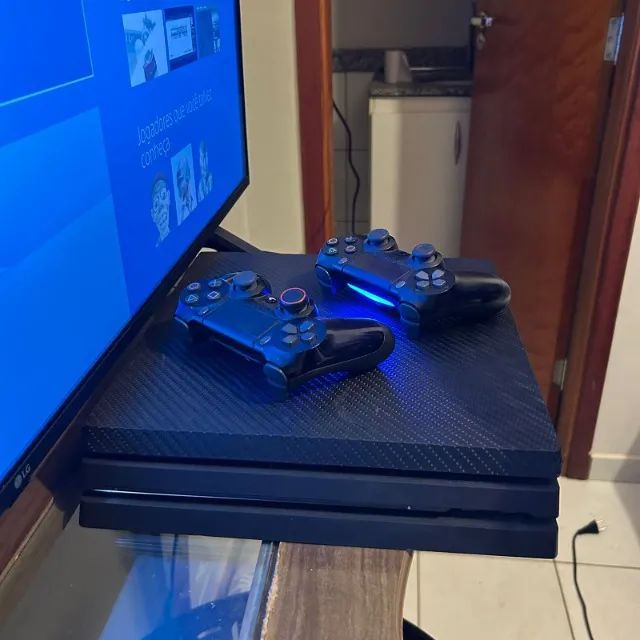 PlayStation 4 Pro + The Witcher 3 - Foto 2