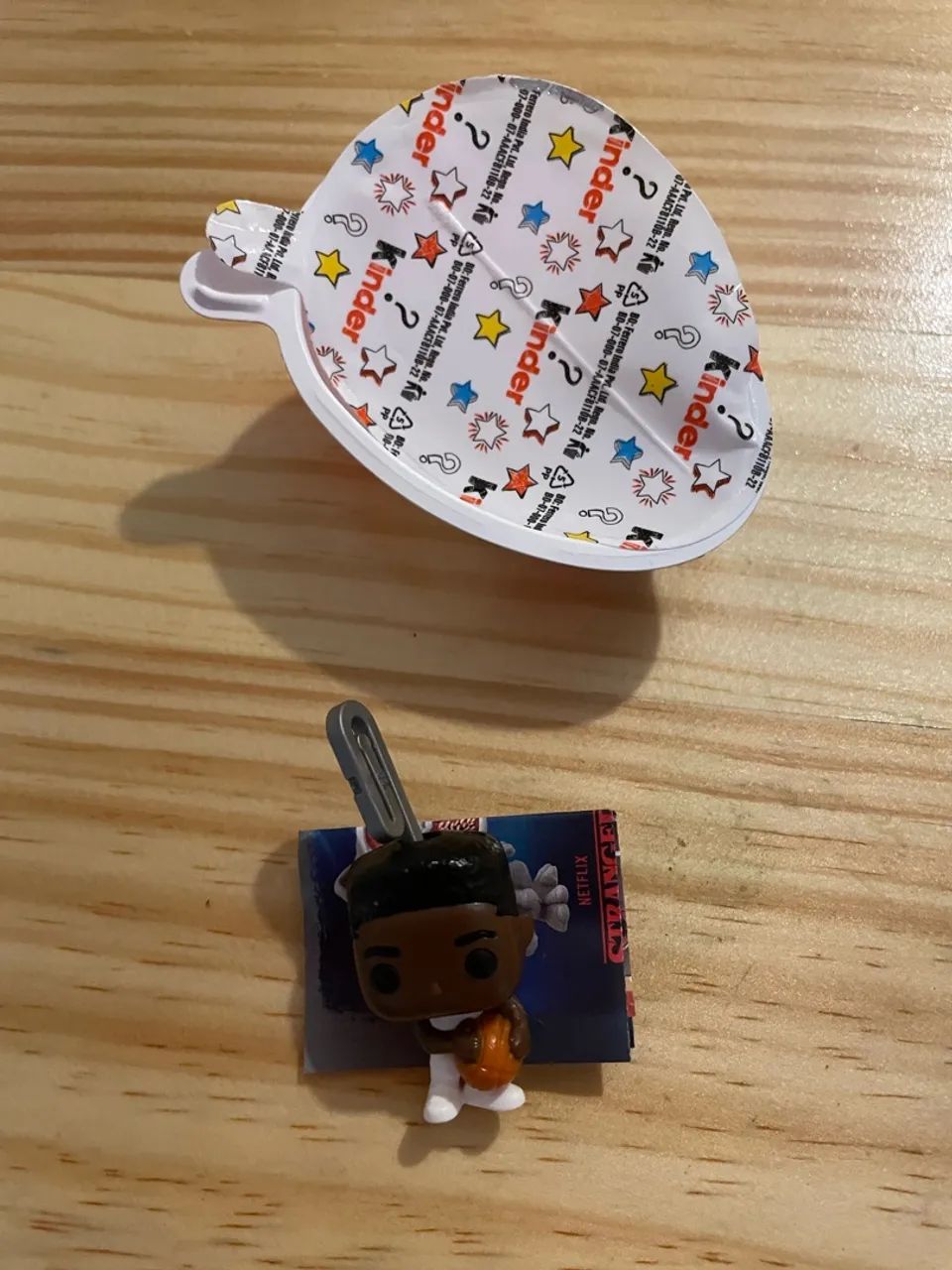 Kinder joy nacional APENAS o boneco - Foto 4