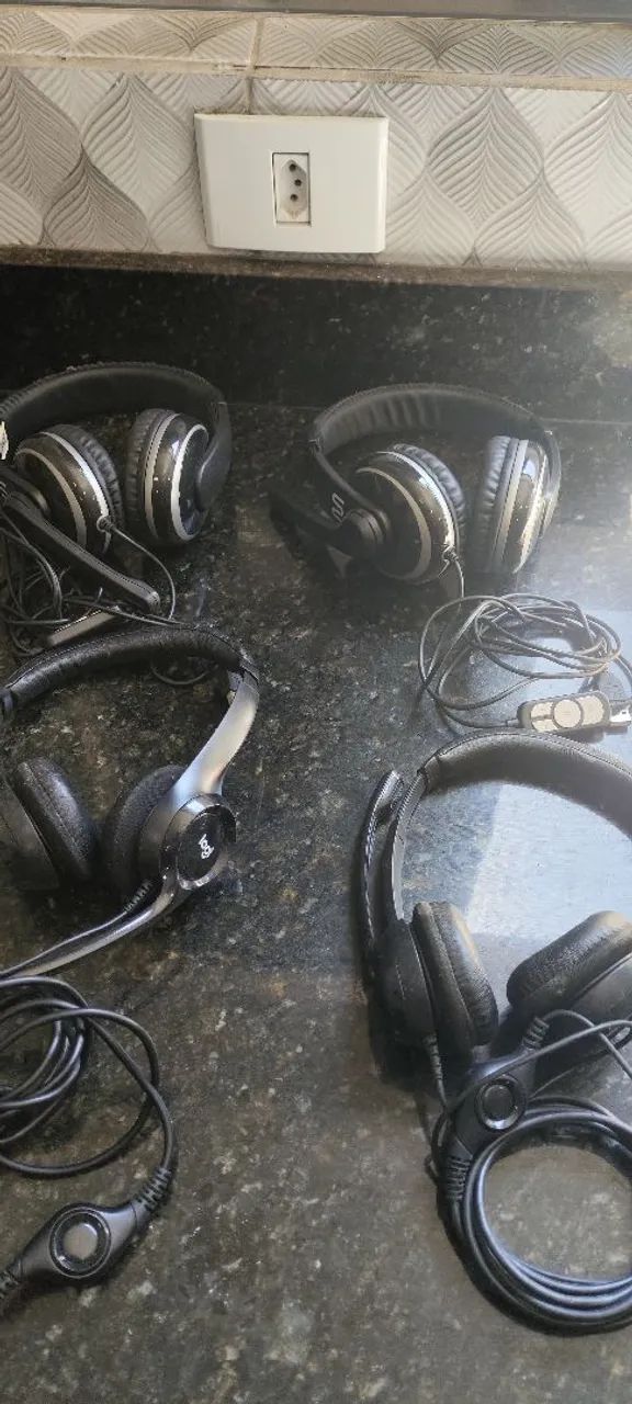 Kit com 4 headsets com cabo USB - Foto 3